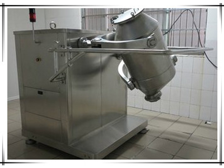 藥用三維運(yùn)動(dòng)混合機(jī)